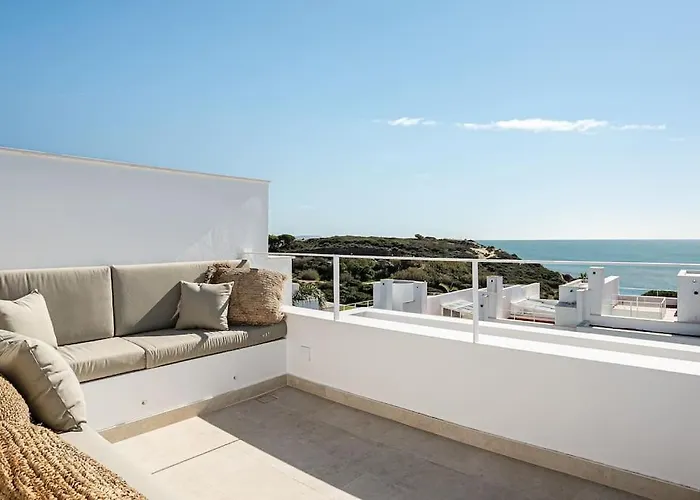 Ocean Beachside House With Pool 46 * 科尼尔-德拉弗龙特拉