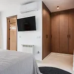 Ocean Beachside House With Pool 46 *