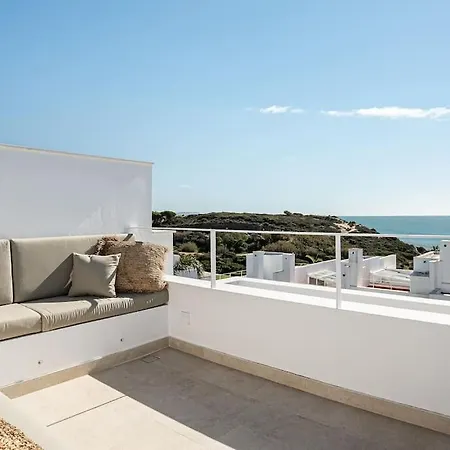 Ocean Beachside House With Pool 46 * Коніль-де-ла-Фронтера