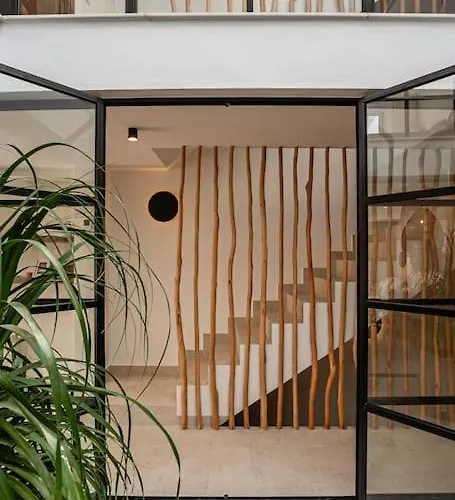 Ocean Beachside House With Pool 46